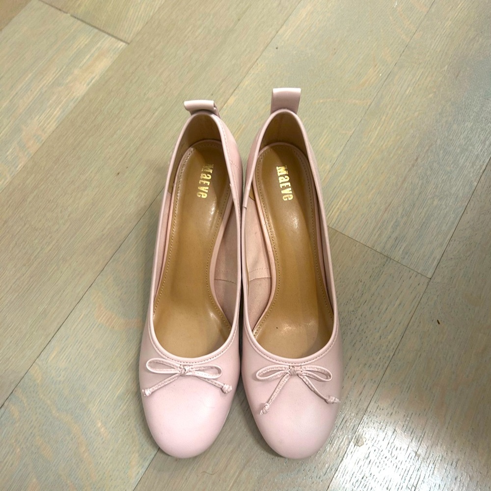 Maeve Heeled Pink Ballet Pumps in Pink